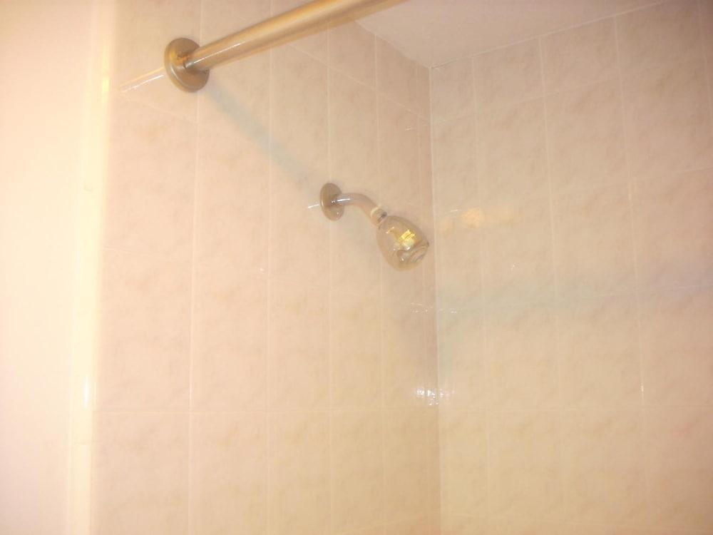 Economy Inn Monterey Seaside Dış mekan fotoğraf