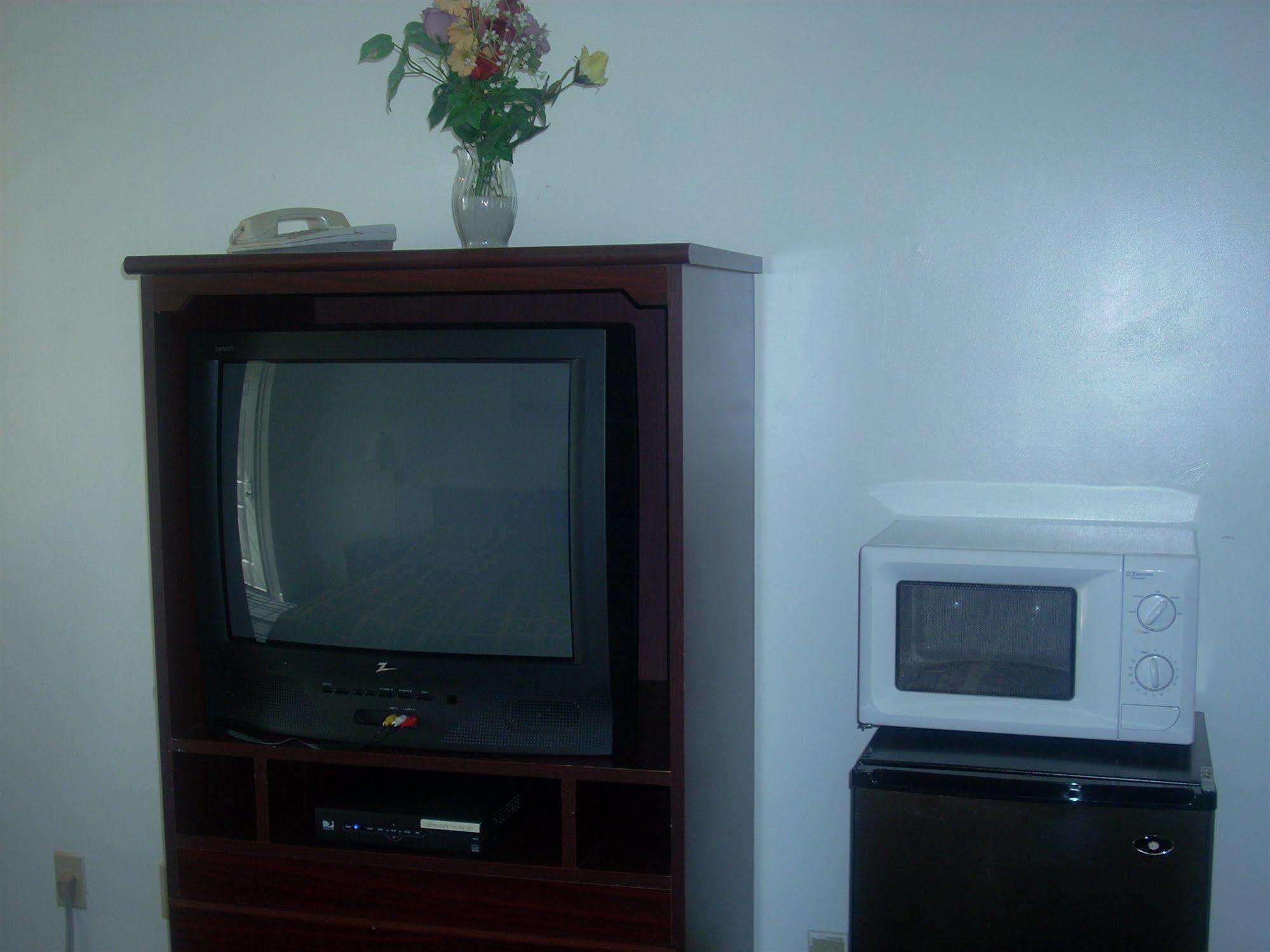 Economy Inn Monterey Seaside Dış mekan fotoğraf